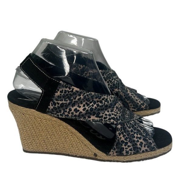 Skechers Cali Club X Ray Tan Black Wedge Sandal Leopard Metallic Shoes 7.5 Comfy - Picture 4 of 14